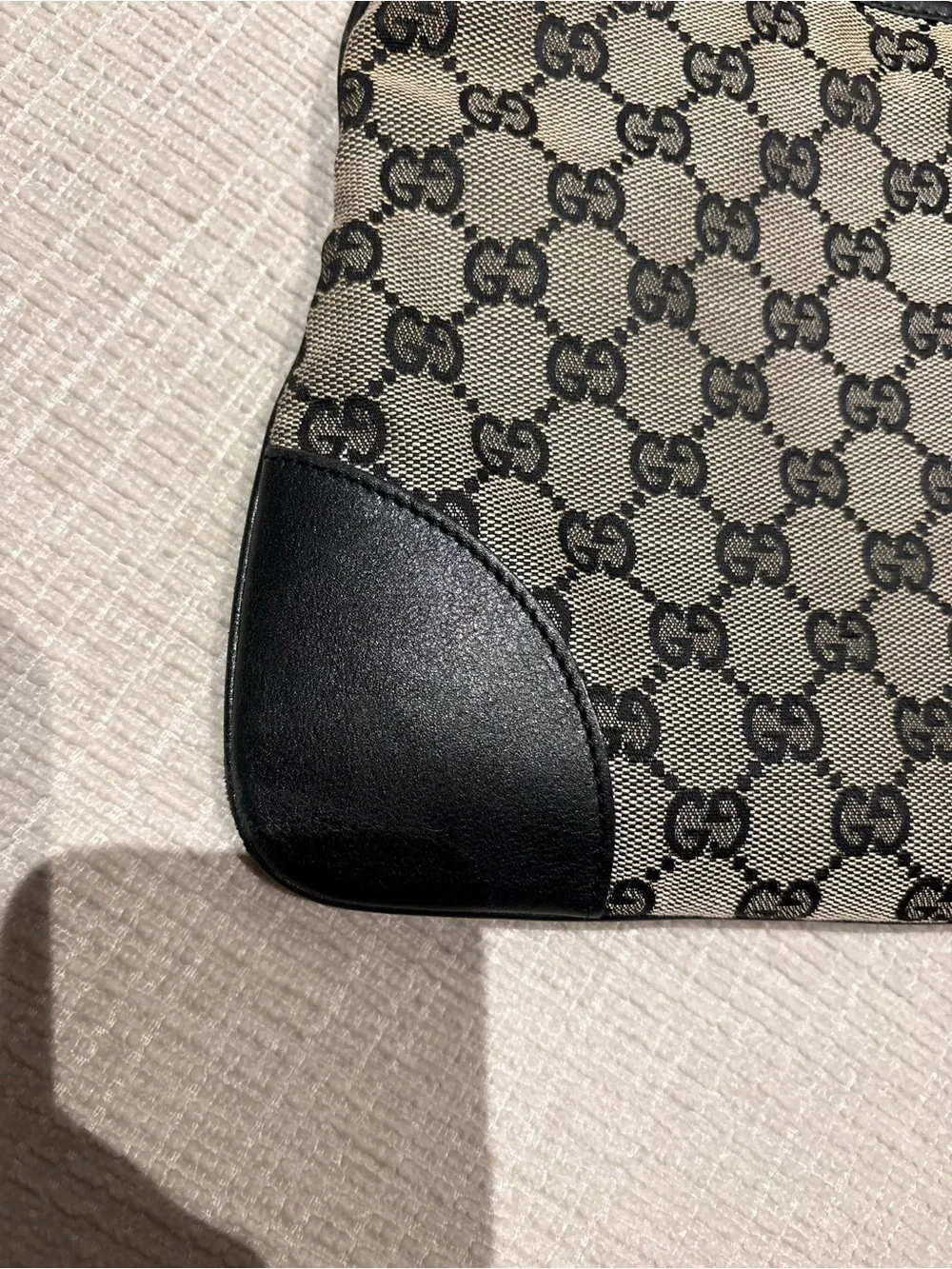 Gucci pre loved